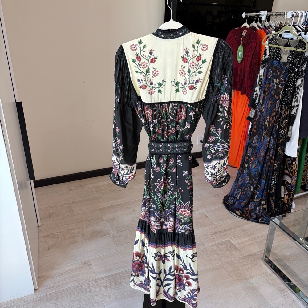 Farm Rio: Black Marvelous Garden Long Sleeve Maxi Dress - Picture 7 of 12